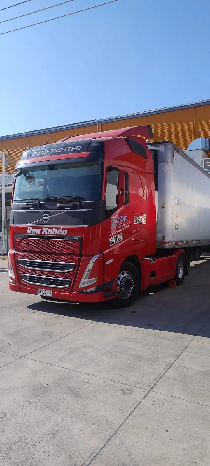 Camiones de Transportes Leiva